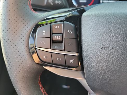 Used 2026 Ford Explorer ST-Line w/ ST-Line Street Pack RWD image 5
