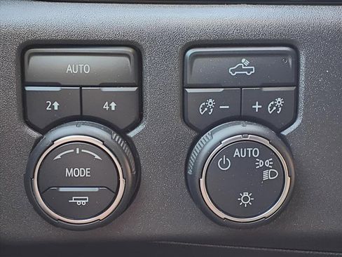 Used 2023 Chevrolet Silverado 1500 LT w/ Work Truck Package image 6