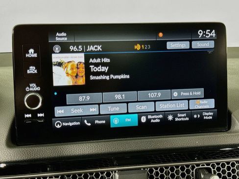 Used 2023 Honda Civic Touring image 35