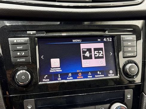 Used 2020 Nissan Rogue SL FWD image 35