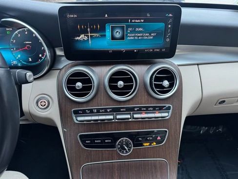 Used 2021 Mercedes-Benz C 300 4MATIC Sedan image 31