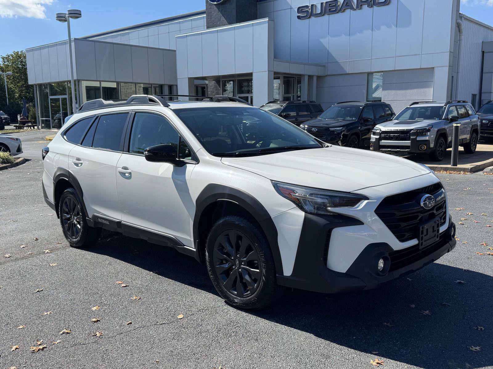 Used 2023 Subaru Outback Onyx Edition AWD/4WD image 5