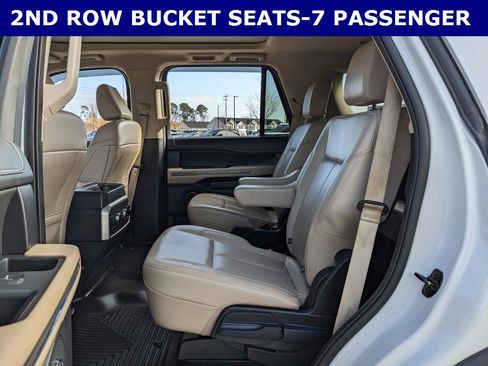 Used 2022 Ford Expedition XLT image 7
