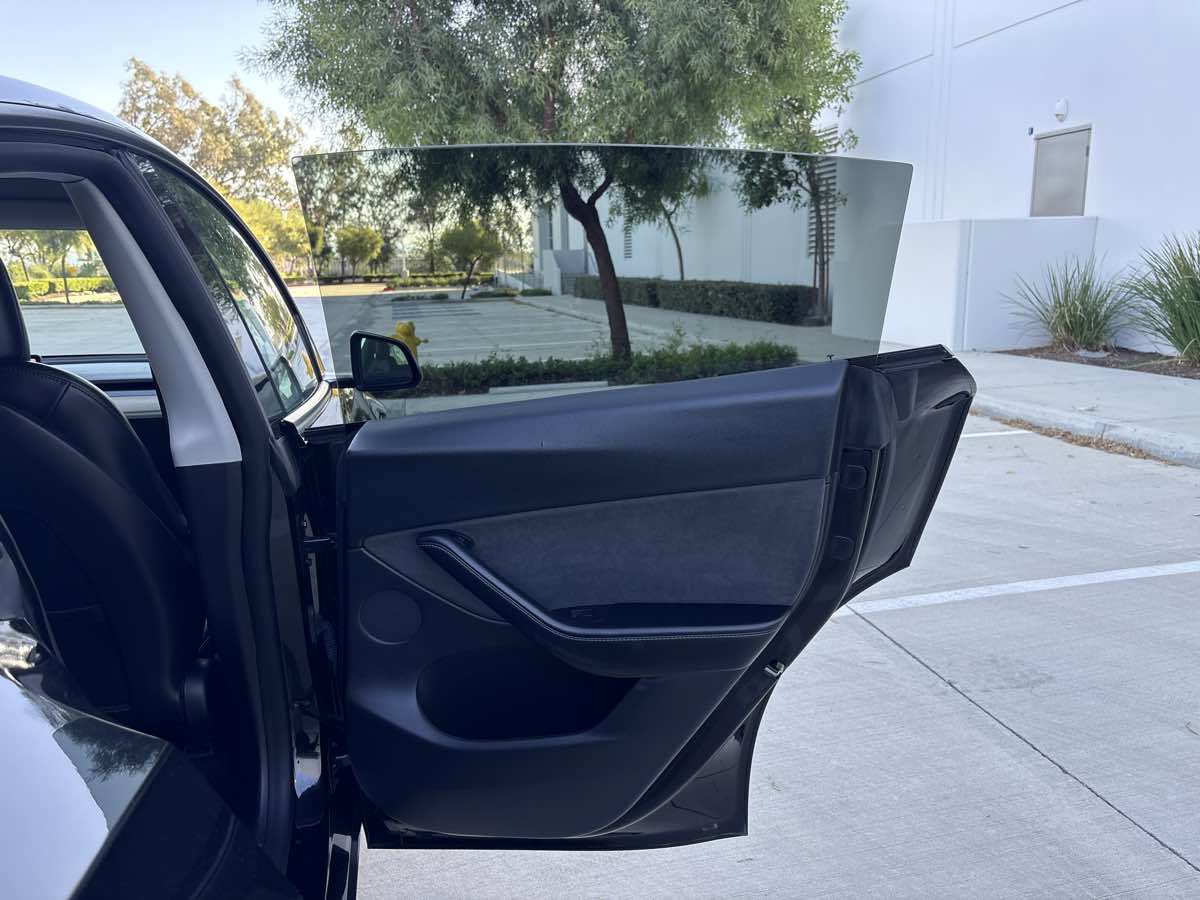 Used 2021 Tesla Model Y Long Range AWD/4WD image 13