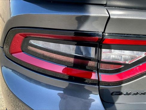 Used 2023 Dodge Charger SXT w/ Blacktop Package RWD image 29