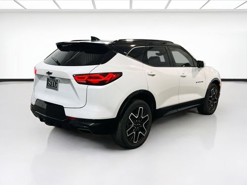 Used 2023 Chevrolet Blazer RS w/ Driver Confidence II Package image 4