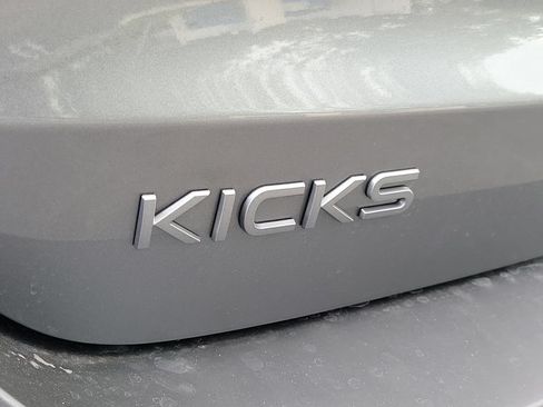 New 2026 Nissan Kicks SR AWD/4WD image 12