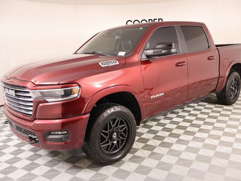 Used 2025 RAM 1500 Laramie w/ Laramie Southwest Edition AWD/4WD image 11