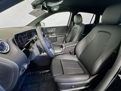 New 2025 Mercedes-Benz GLA 250 image 18