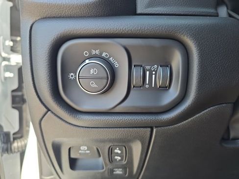 New 2026 RAM 1500 Big Horn AWD/4WD image 22