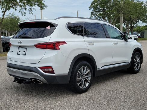 Used 2020 Hyundai Santa Fe SEL w/ Convenience + Premium Package FWD image 5