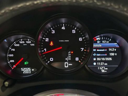 Used 2018 Porsche Macan Sport Edition AWD/4WD image 31
