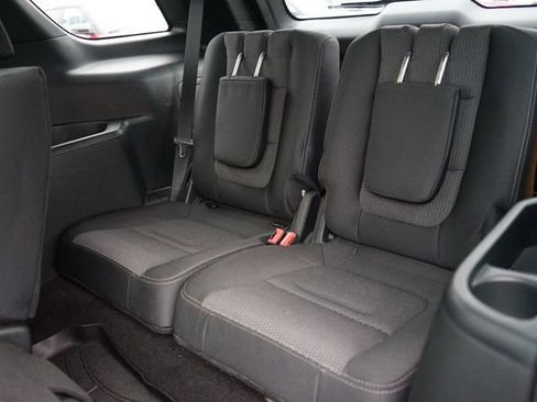 Certified 2018 Ford Explorer XLT w/ Equipment Group 201A image 8