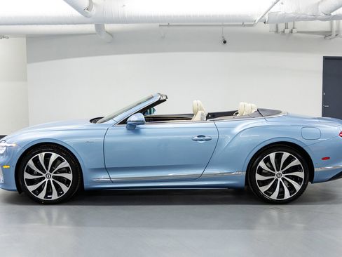 New 2026 Bentley Continental GTC image 3