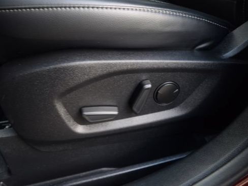 Used 2024 Ford Edge SEL AWD/4WD image 18