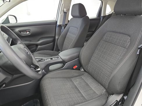 Certified 2025 Honda HR-V LX image 14