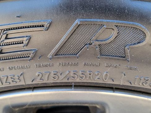 Used 2018 Ford F150 Lariat w/ Equipment Group 502A Luxury AWD/4WD image 17