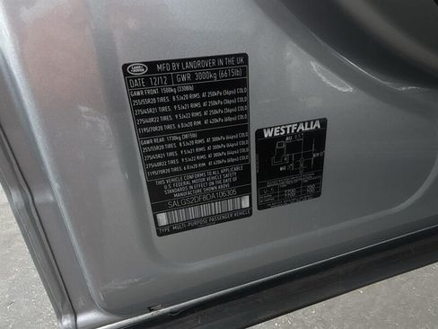 Used 2013 Land Rover Range Rover HSE AWD/4WD image 8