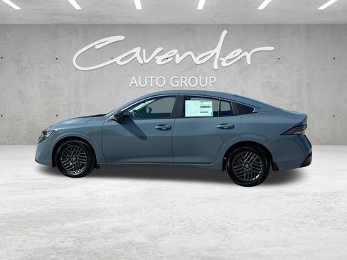 New 2027 Nissan Sentra SV FWD image 14