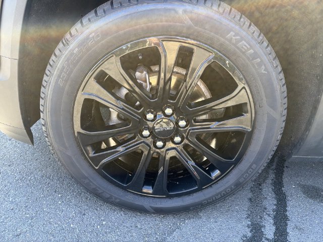 Certified 2023 GMC Acadia SLT w/ Elevation Edition AWD/4WD image 33