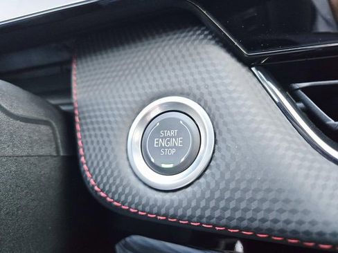 Used 2025 Chevrolet Equinox RS image 24