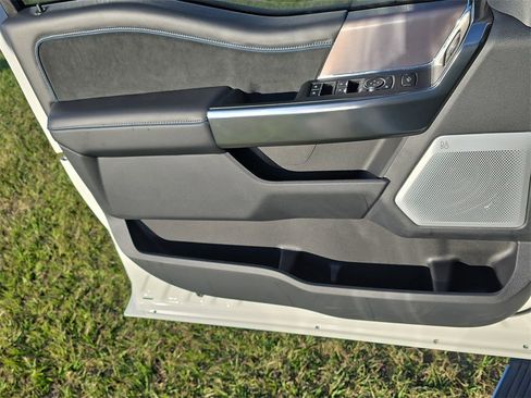 New 2026 Ford F250 Platinum image 25