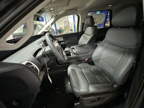 New 2026 Ford Expedition Active AWD/4WD image 17