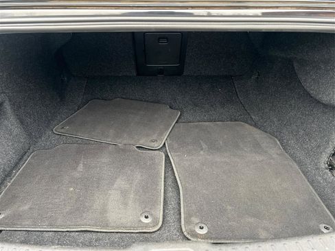 Used 2017 Volvo S90 T6 Momentum w/ Vision Package image 22