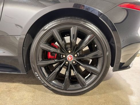 Used 2021 Jaguar F-TYPE R AWD/4WD image 31