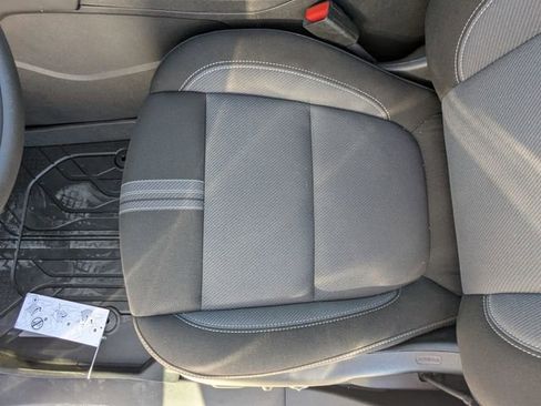 New 2025 Chevrolet Blazer LT w/ Convenience Package image 10