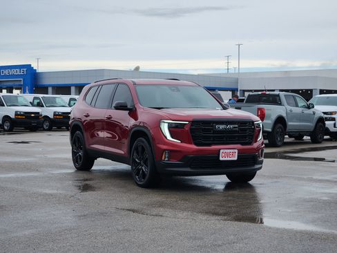 Used 2026 GMC Acadia Elevation w/ Black Edition FWD image 3