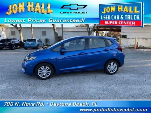 Used 2017 Honda Fit LX image 4
