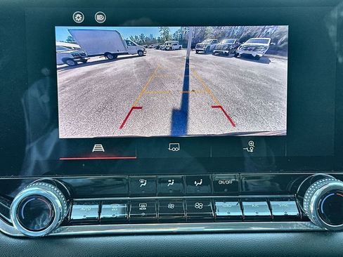 Certified 2024 GMC Canyon Elevation w/ Convenience Package image 15