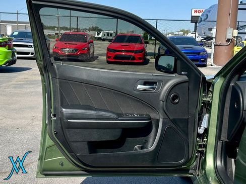 Used 2022 Dodge Charger R/T w/ Cold Weather Package RWD image 12