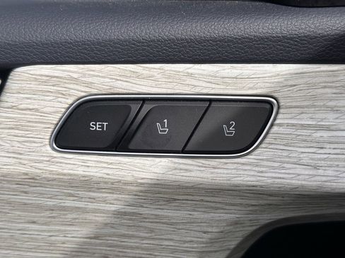 Used 2025 Hyundai Palisade Calligraphy image 29