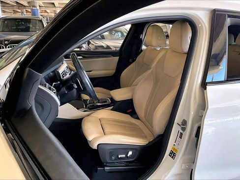 Used 2023 BMW X4 xDrive30i w/ M Sport Package image 8