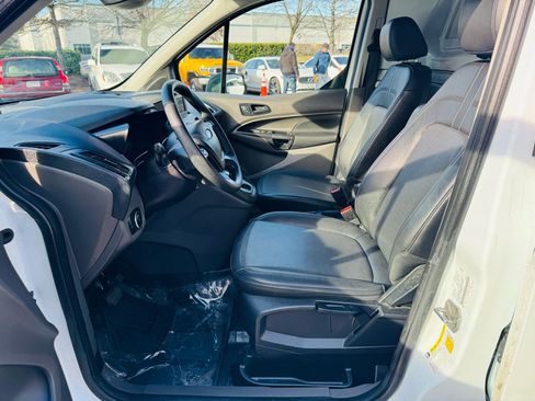 Used 2019 Ford Transit Connect XL image 13
