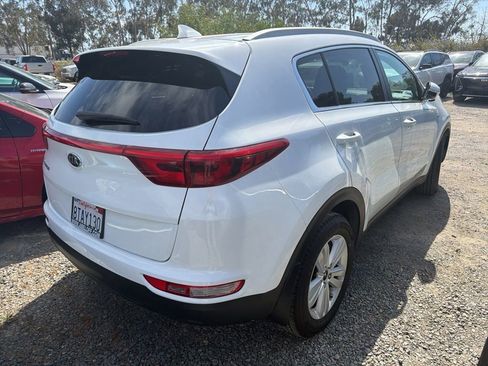 Used 2018 Kia Sportage LX w/ LX Technology Package AWD/4WD image 5