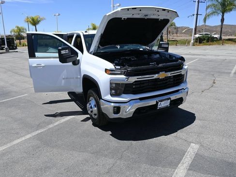 New 2026 Chevrolet Silverado 3500 LT w/ Safety Package AWD/4WD image 23