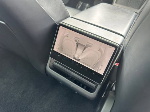Used 2024 Tesla Model 3 Long Range RWD image 25