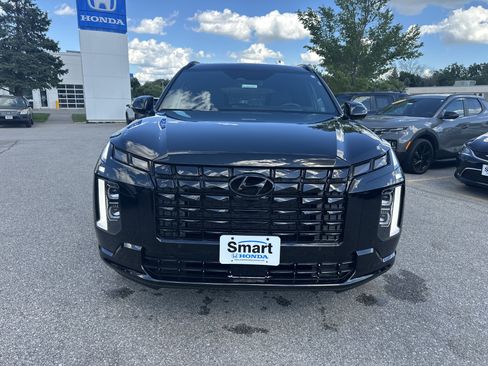 Used 2025 Hyundai Palisade Calligraphy AWD/4WD image 8