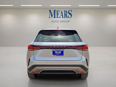 Used 2025 Lexus RX 350 Premium Plus w/ Convenience Package image 4