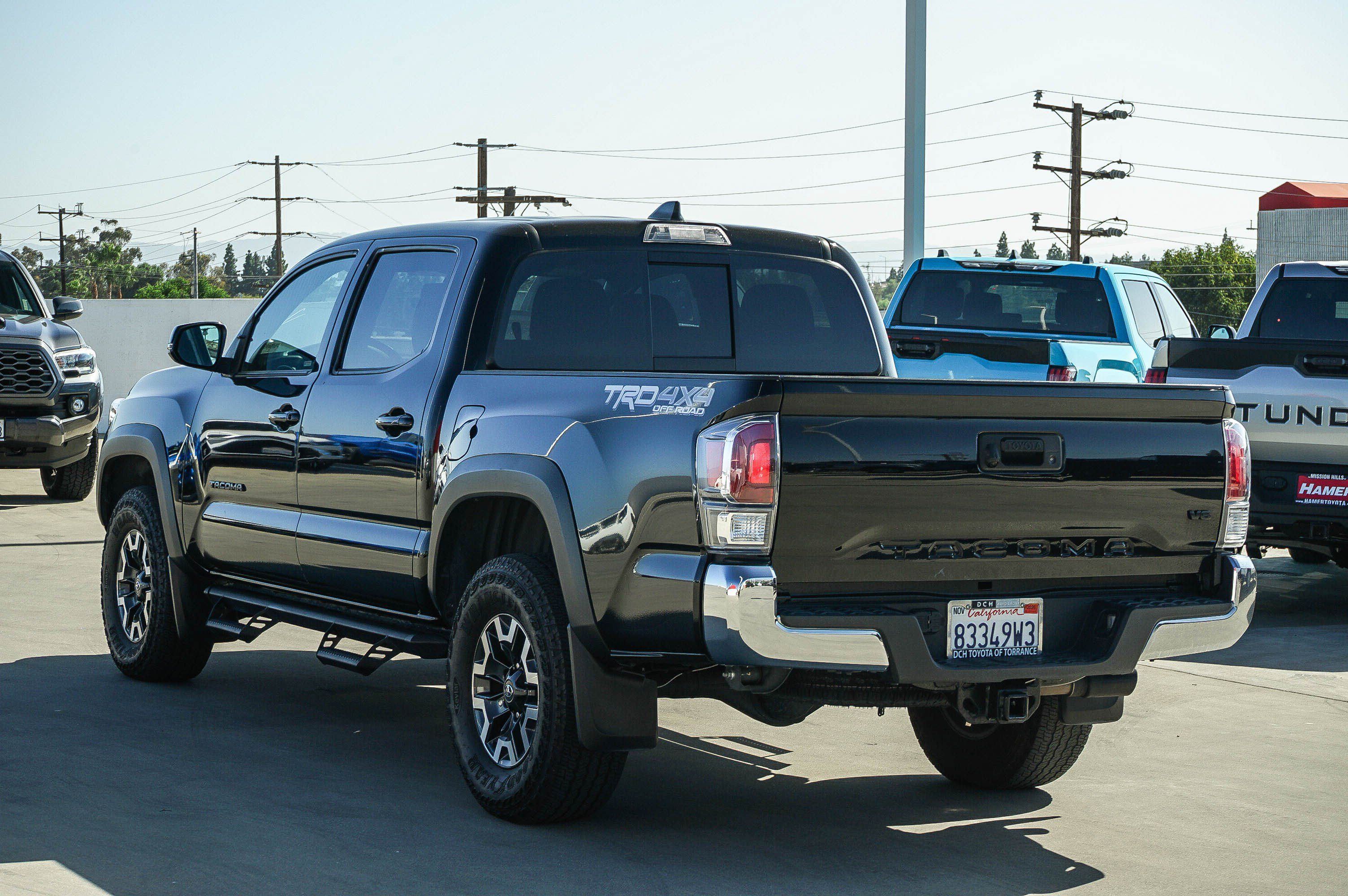 Used 2023 Toyota Tacoma TRD Off-Road AWD/4WD image 5