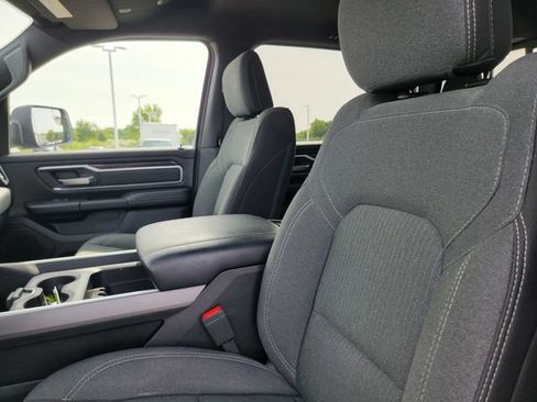 Used 2020 RAM 1500 Big Horn AWD/4WD image 12