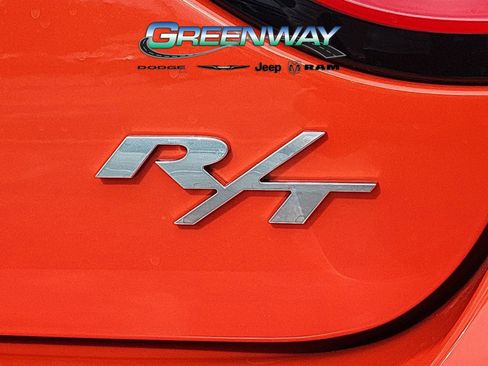 Used 2023 Dodge Charger R/T w/ Technology Group image 28