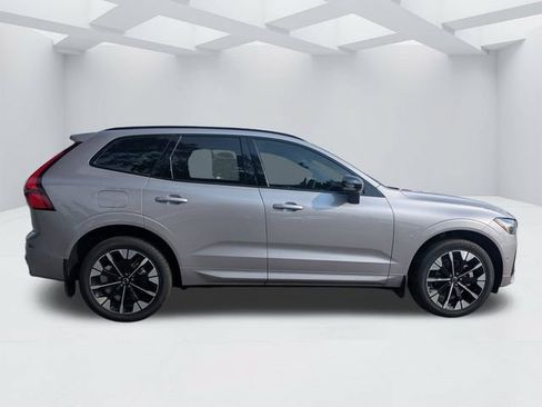 Certified 2026 Volvo XC60 B5 Plus w/ Climate Package AWD/4WD image 3
