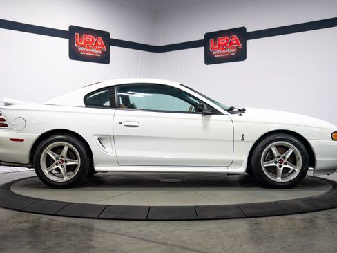 Used 1995 Ford Mustang Cobra R RWD image 5