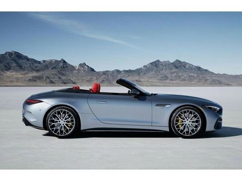 New 2025 Mercedes-Benz SL 63 AMG 4MATIC image 3