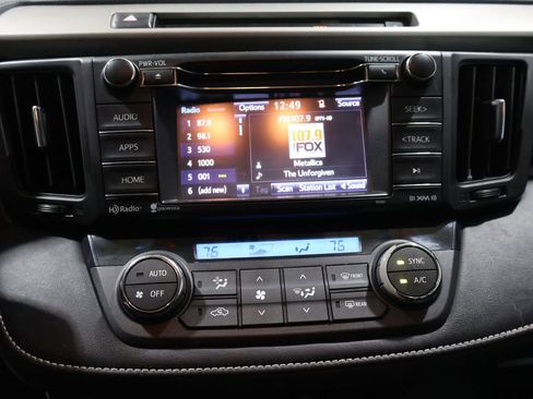 Used 2016 Toyota RAV4 XLE image 24