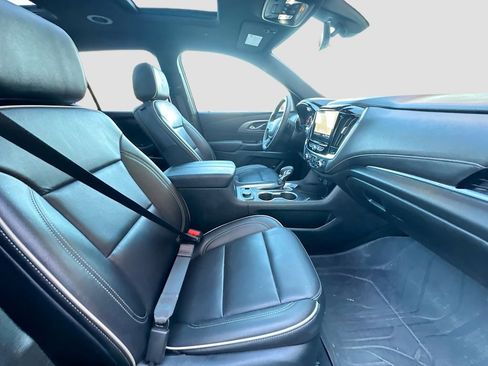 Used 2023 Chevrolet Traverse Premier w/ LPO, Floor Liner Package FWD image 30
